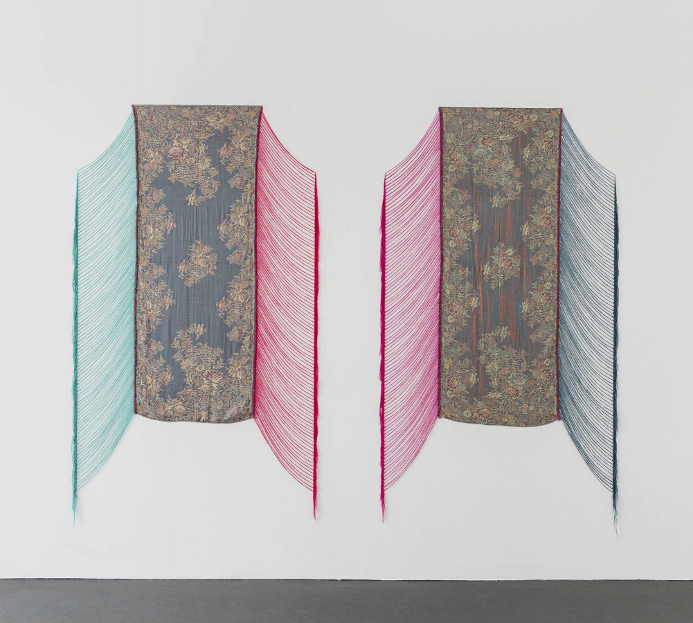 Two Identical Scarves from H&M, extracted Threads #4